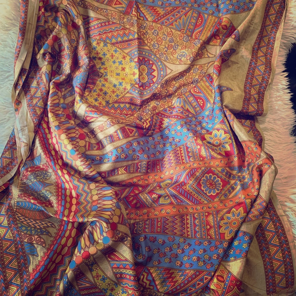 100% Silk saree multi color, with lovely patterns